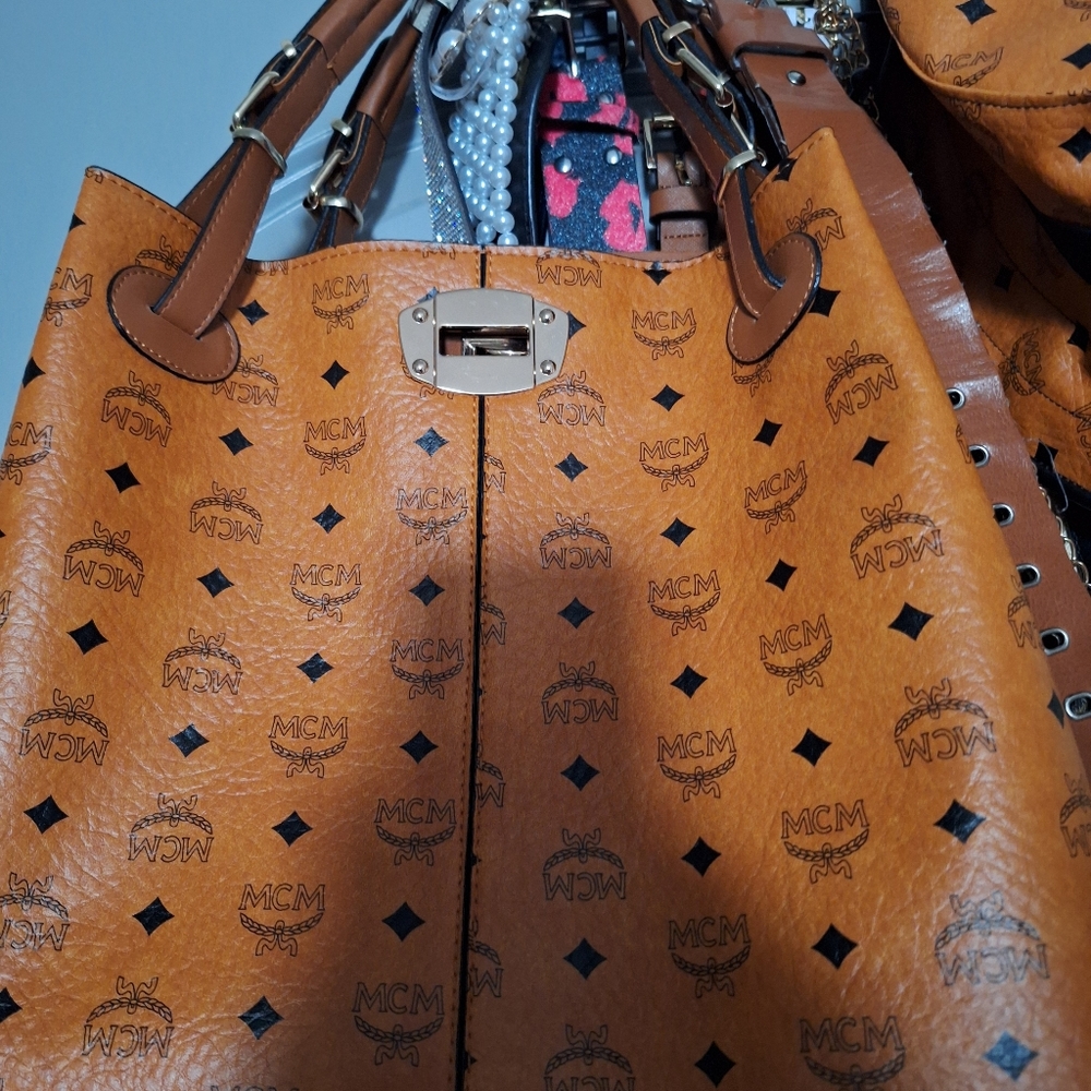 Never used.  ****Fashion Bag